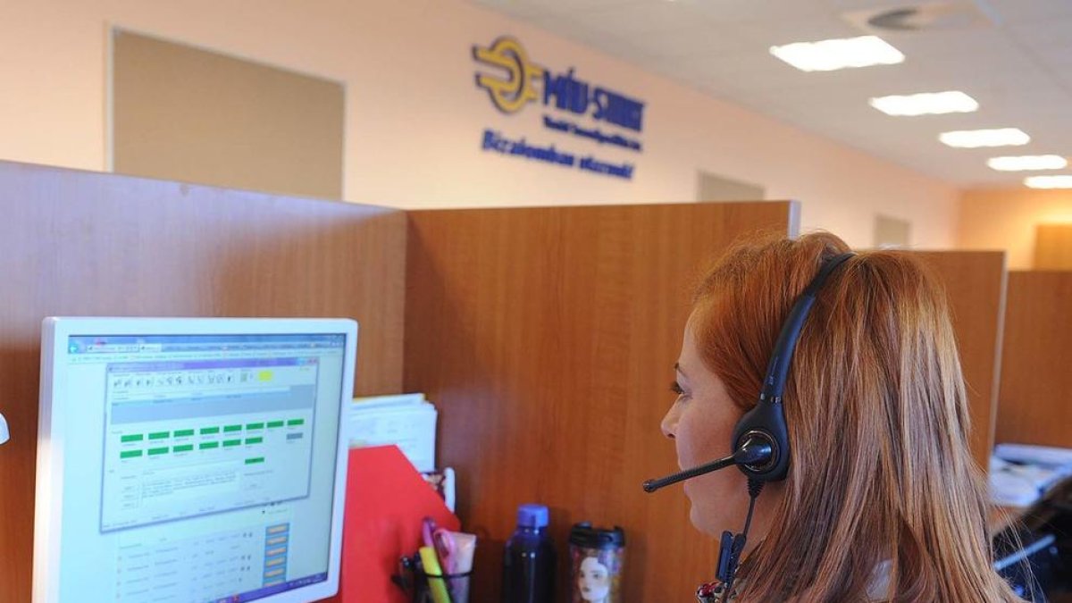 El govern central limita les trucades comercials als tres minuts: el més important de la nova llei d'atenció al client