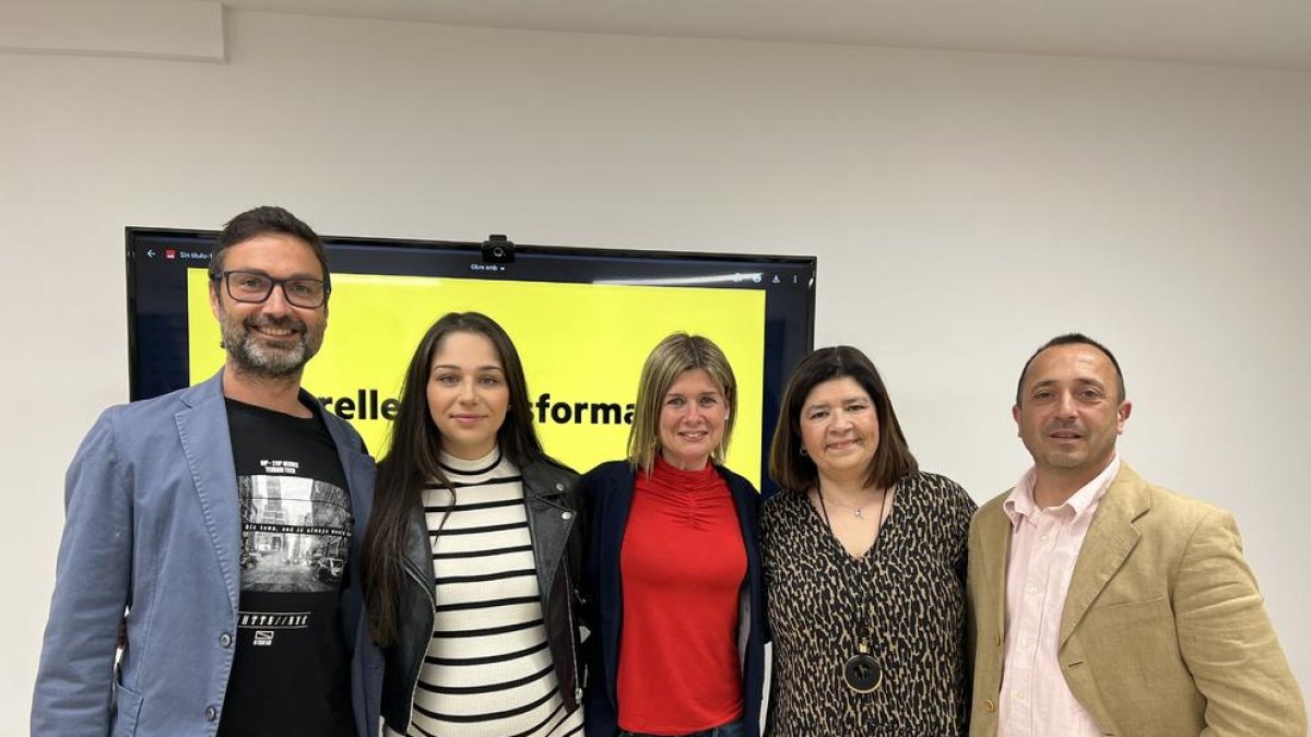 Noemí Llauradó presenta els candidats que ocuparan els números 11,12,13 i 14