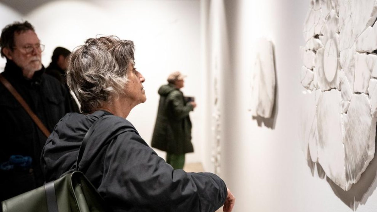 Prorrogan la exposición de Elena Kervinen en el Tinglado 2 del Moll de Costa