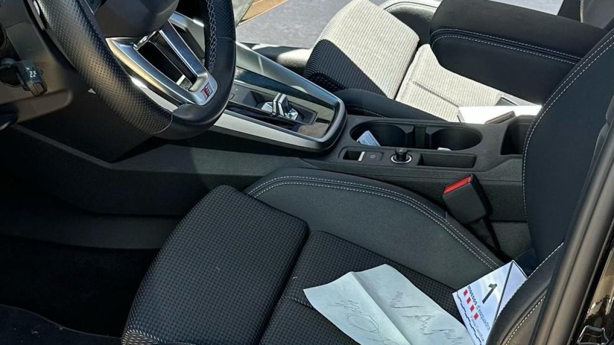 Asaltan el coche del candidato a la alcaldía de l'Ametlla del Vallès y le dejan una nota amenazadora