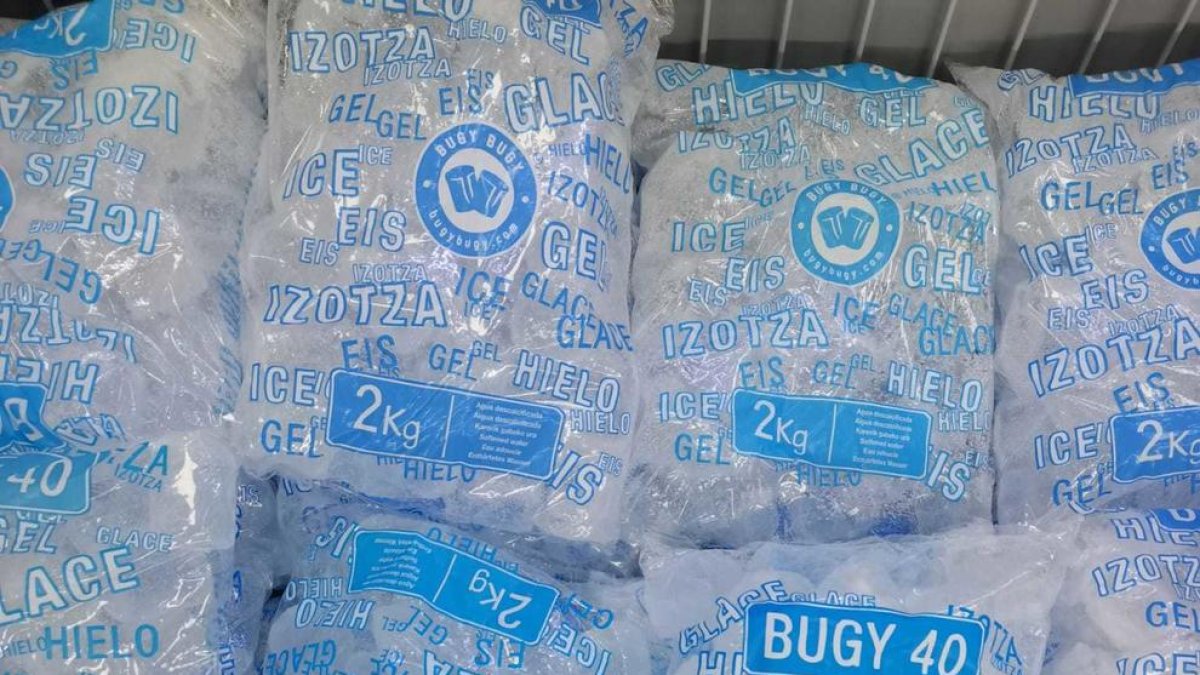 Preocupació dels hostalers de Tarragona davant la previsió de falta de gel a l'estiu