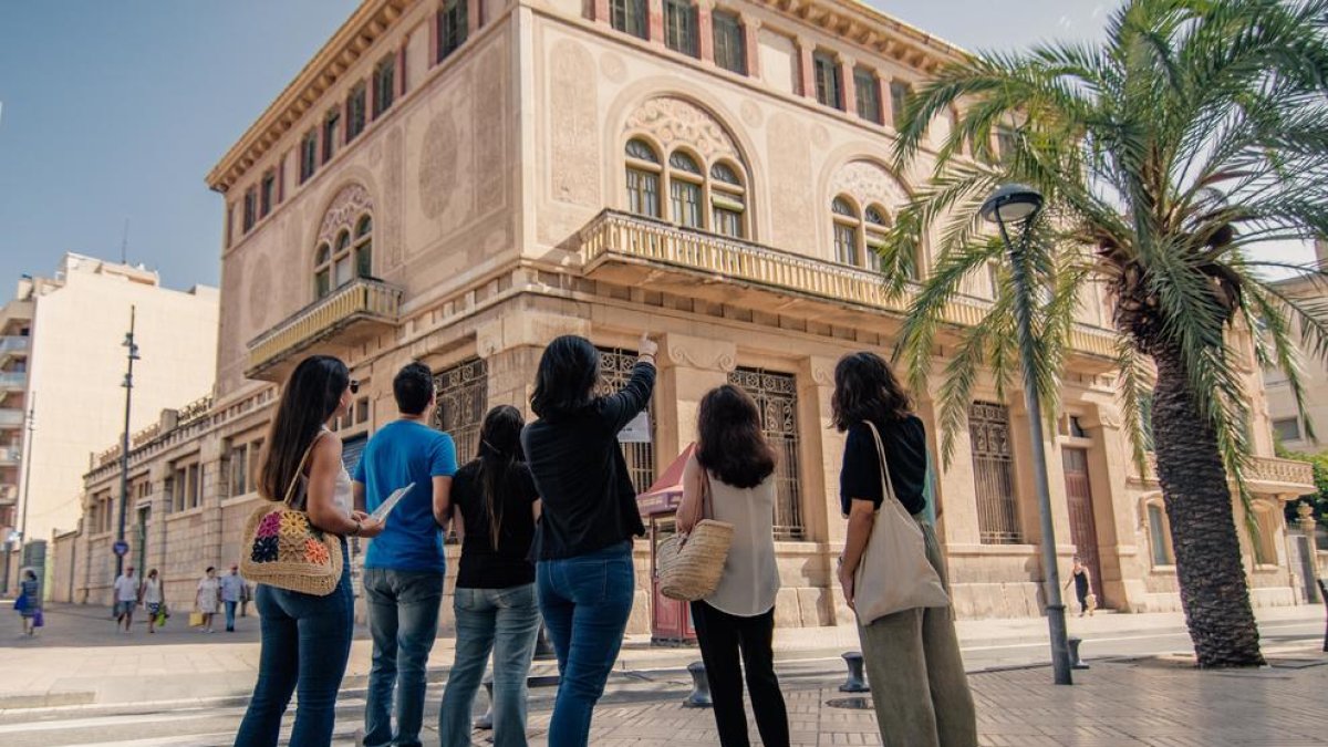 Reus es prepara per rebre els visitants d'aquest estiu