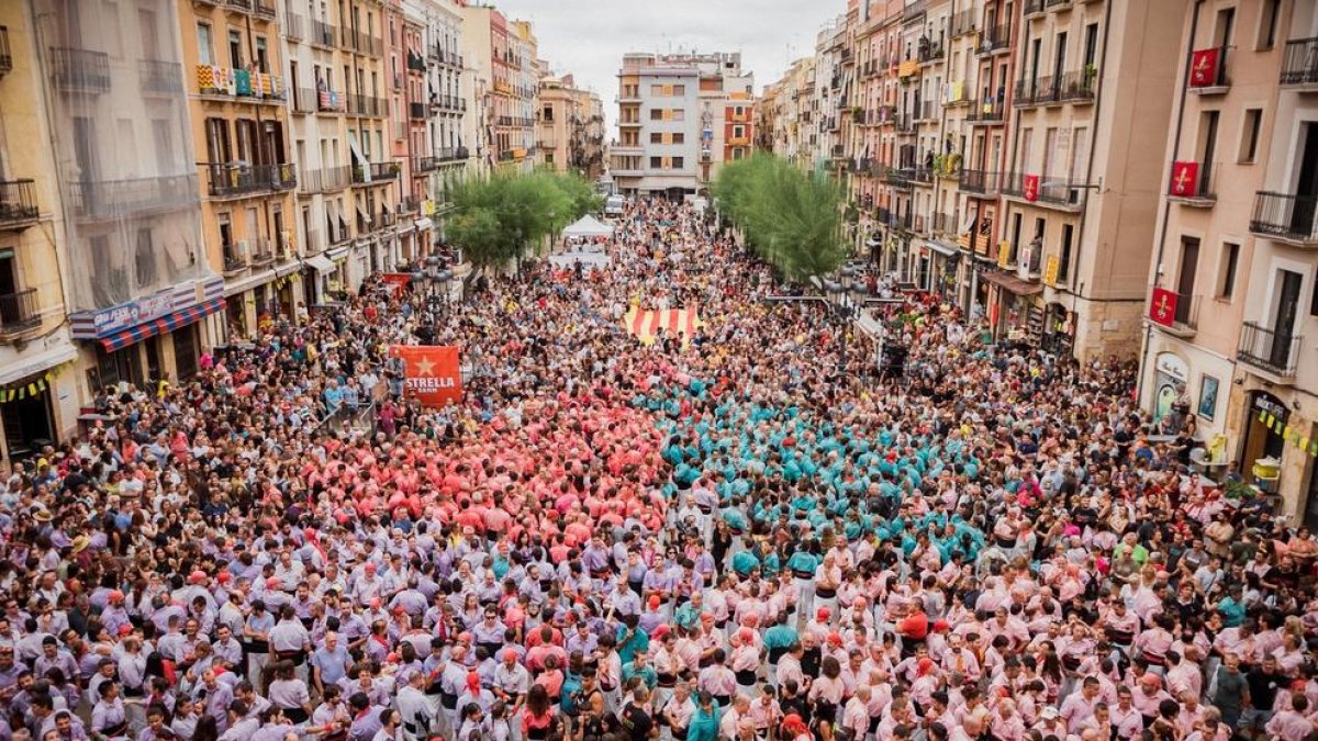 Tarragona convoca la setena edició dels premis CEPAC per a la recerca sobre el món casteller