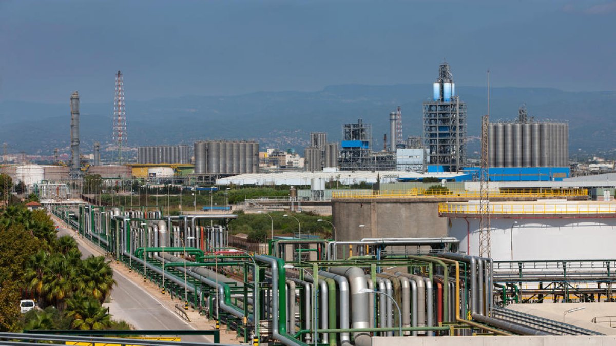 AEQT lamenta que el decret de xarxes tancades no inclogui les preexistents