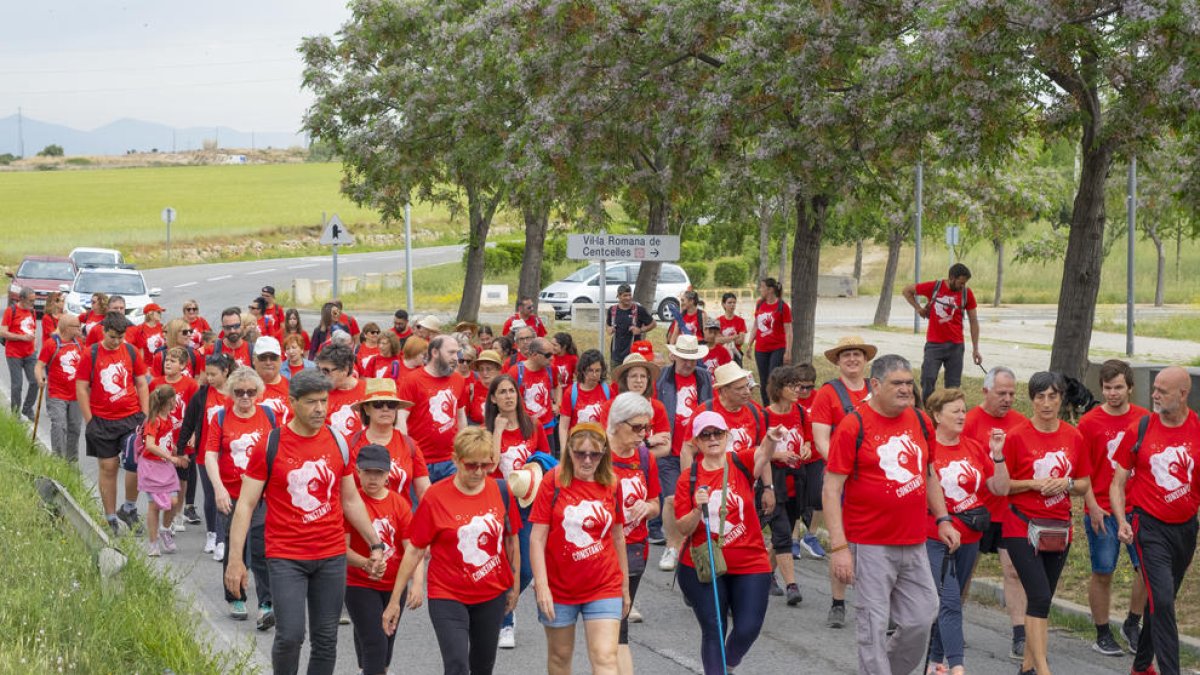 Més de 200 persones participen a la VI Caminada de Primavera de Constantí