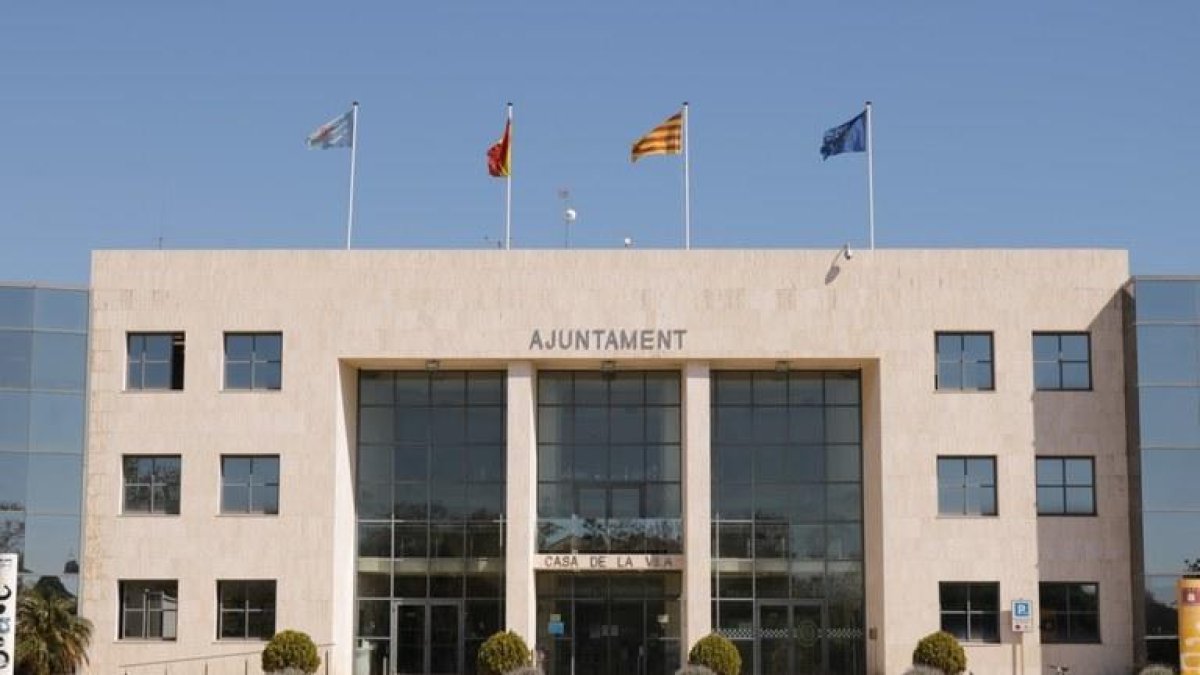 Llistes per a les eleccions municipals del 28M 2023 a Cambrils