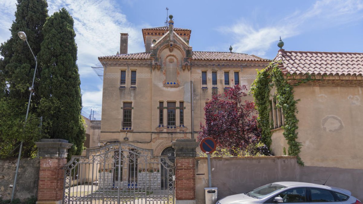 La Escuela Pax dispondrá de parte de Mas Mallol para ampliar su espacio