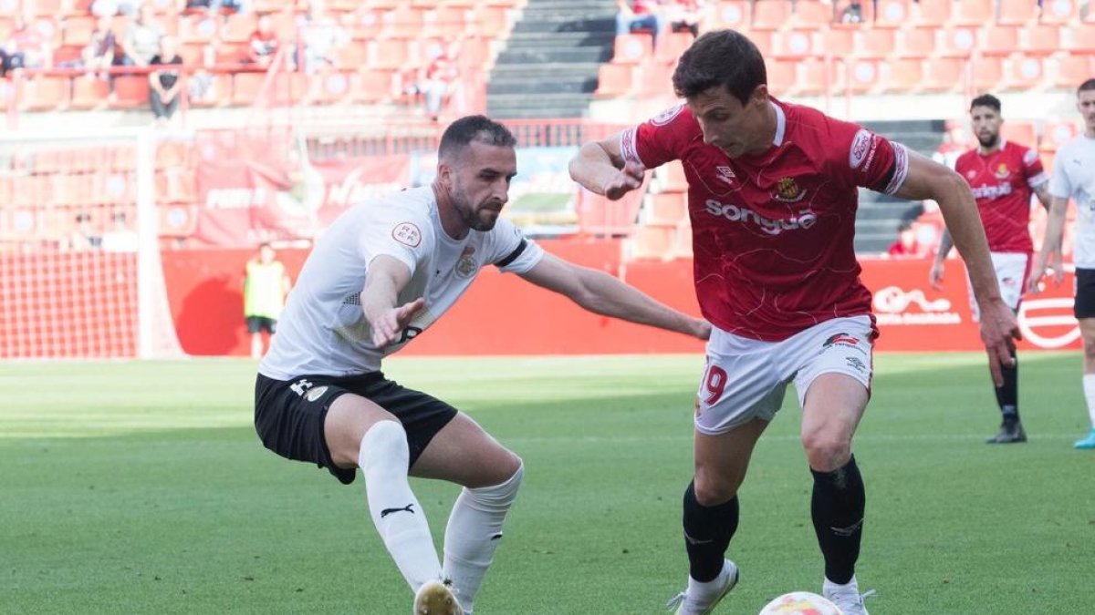 Desastre monumental en el Nou Estadi Costa Daurada (0-1)