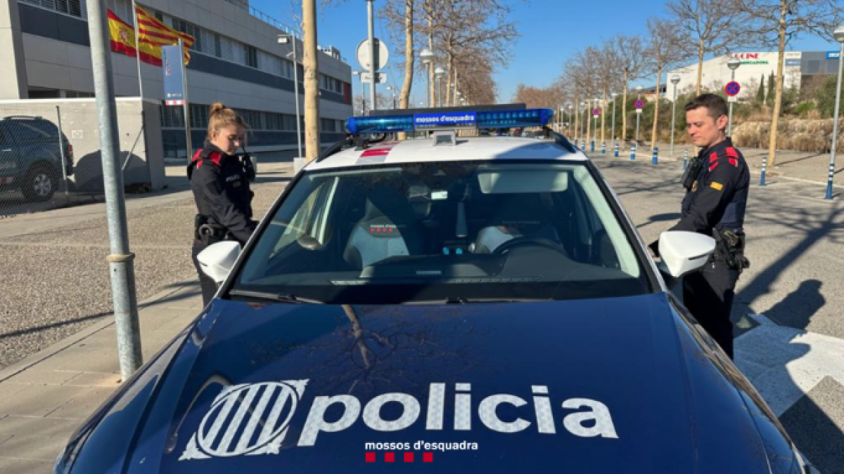 Intervienen material relacionado con plantaciones de marihuana en un bar de Salou