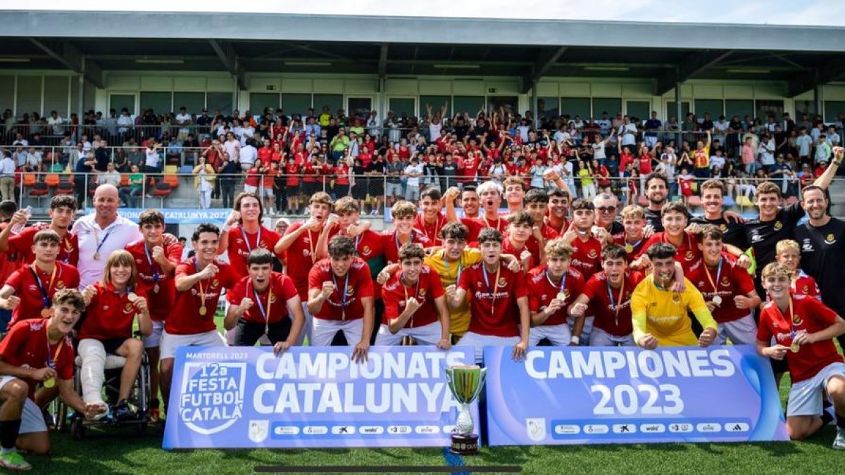 El Cadet del Nàstic guanya el seu primer Campionat de Catalunya de futbol