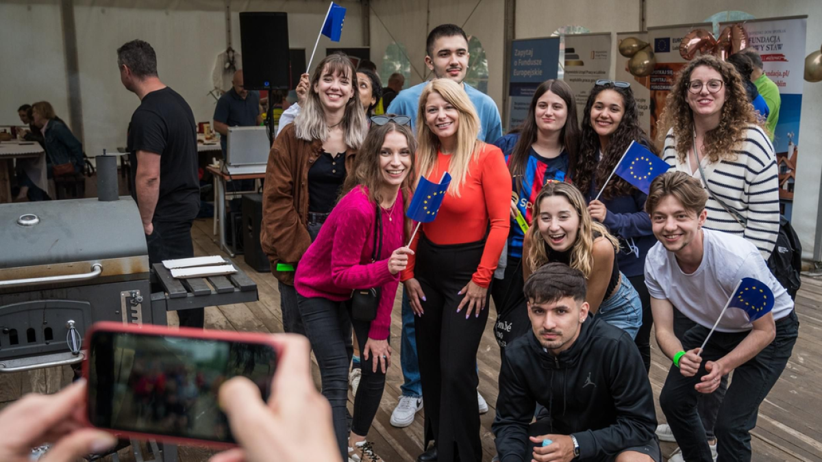 Jóvenes reusenses visitan Polonia para conocer más sobre la economía social
