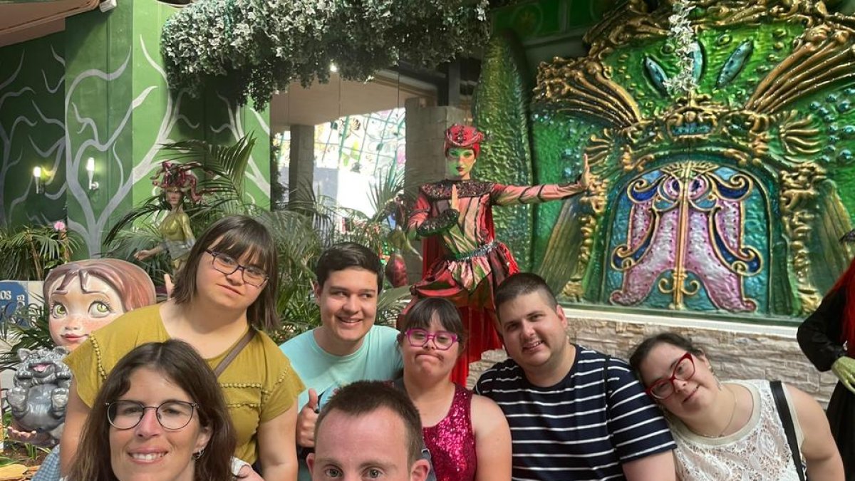 Els joves de Down Tarragona viatgen amb l'Imserso