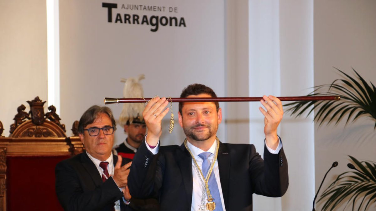 Rubén Viñuales formaliza su baja como diputado en el Parlament