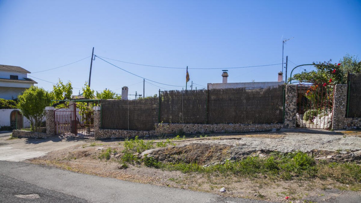 La lentitud en la urbanización de Parcel·les Iborra de Tarragona agota a los vecinos