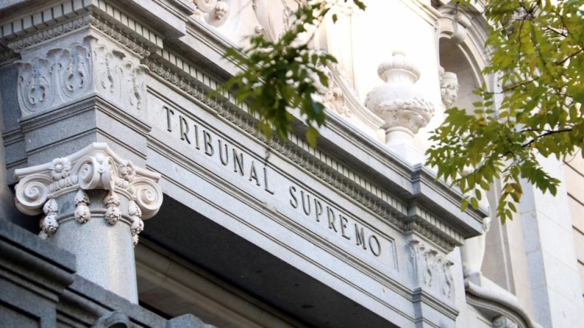 Cuatro años de prisión para un fisioterapeuta del Barça por hacer tocamientos sexuales a una empleada