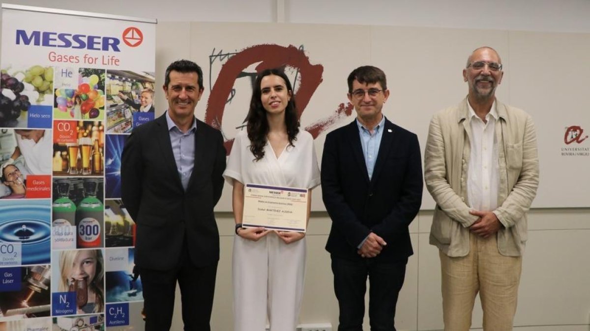 Isabel Martinez guanya el premi Work Experience de Messer