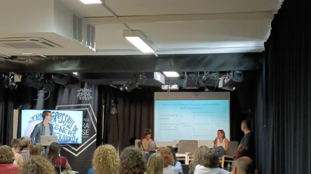 La Oficina Joven organiza en Tarragona la jornada 'Abordaje del suicidio juvenil'