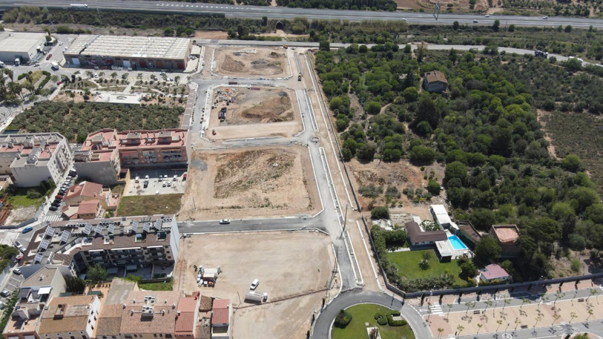 La Pobla afronta la recta final del nou tram de la Mina de Madró