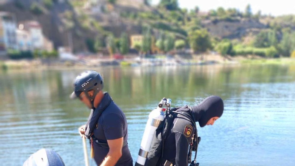 Continúa la búsqueda del hombre desaparecido en el río Ebro en Móra d'Ebre