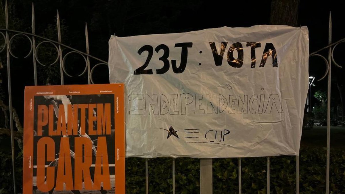 La CUP comença la campanya a Tarragona assenyalant els poders de l'Estat