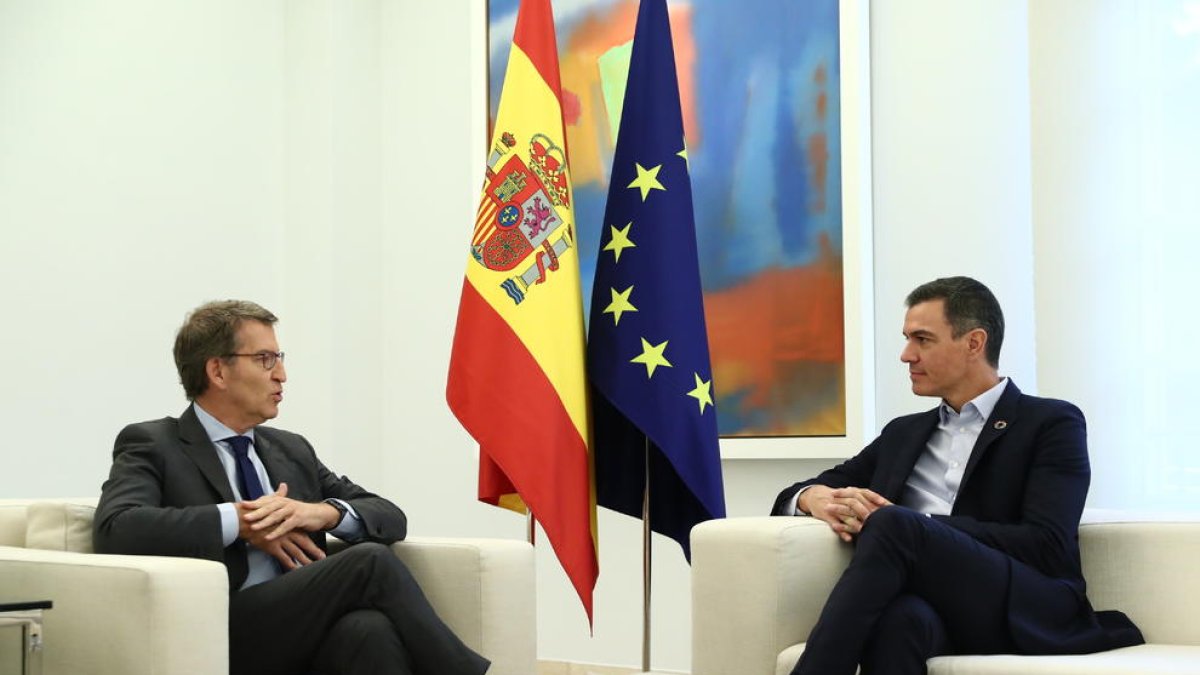 Sánchez i Feijóo s'enfronten dilluns al vespre a Atresmedia en l'únic cara a cara de la campanya del 23-J