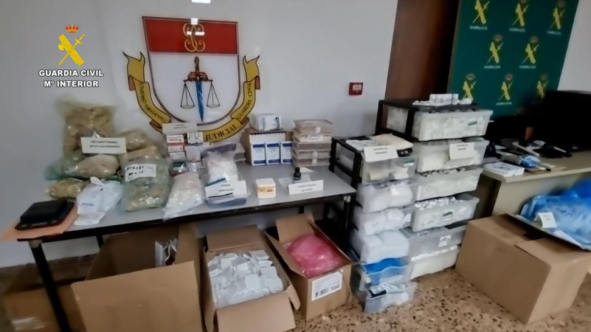 Desmantelan en Salou dos laboratorios de drogas sintéticas