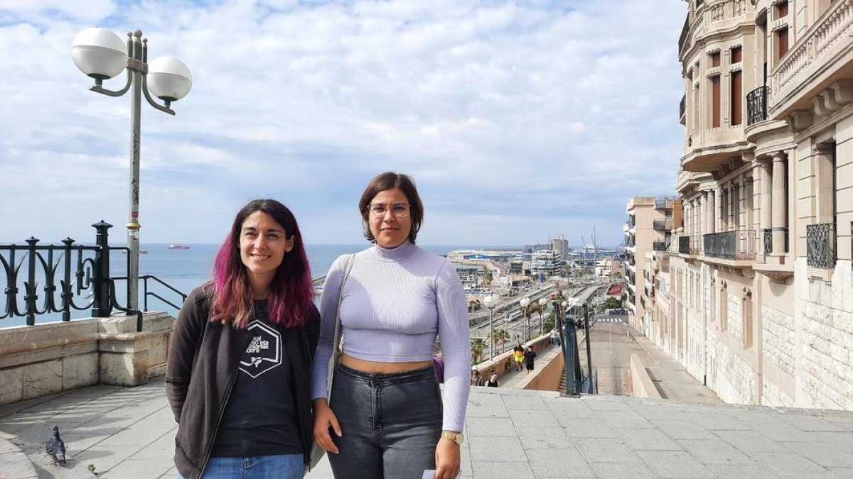 La CUP Tarragona propone alternativas a la dependencia del turismo de sol, playa, casinos y cruceros