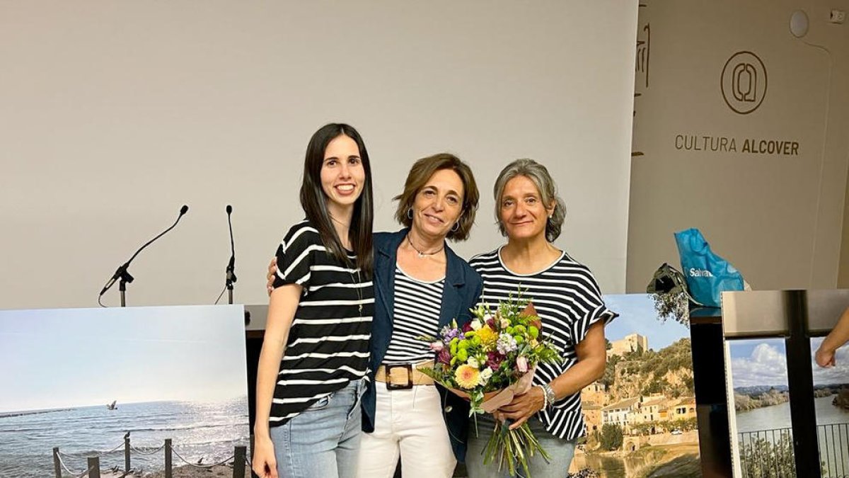 El Hospital Lleuger de Cambrils inaugura una exposición fotográfica para entender el proceso del luto