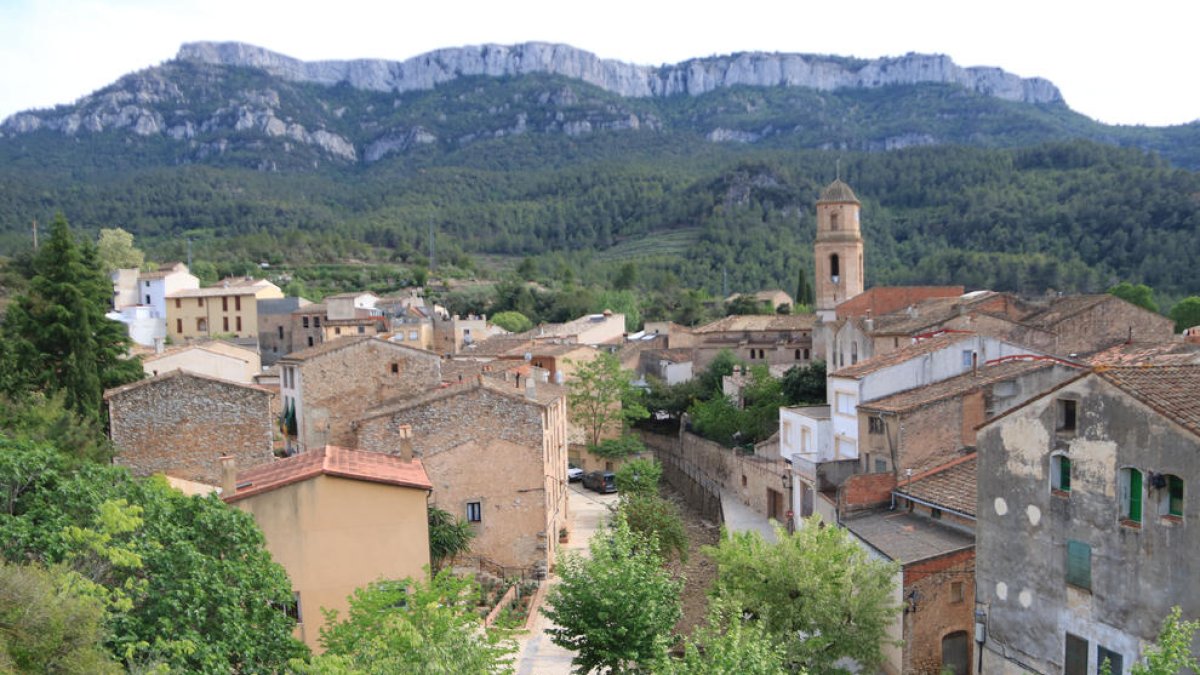 Rehabilitar habitatges per a lloguer social, proposta per retenir els joves al Priorat i Baix Camp