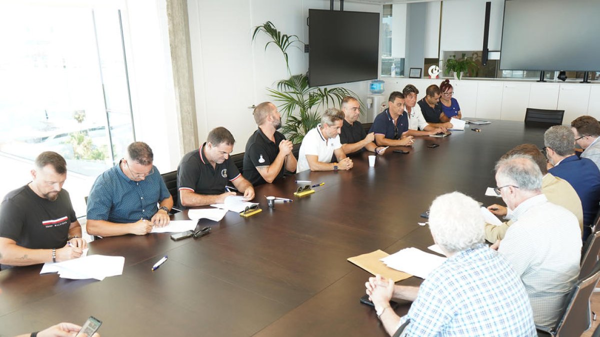 Empreses i estibadors de Tarragona arriben a un acord per ampliar la plantilla