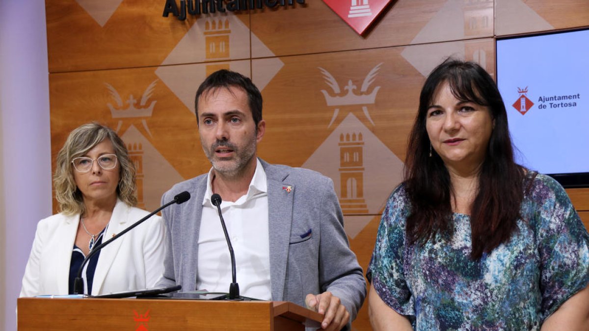 L'abstenció de Junts i la CUP al ple bloqueja la compra de la clínica Terres de l'Ebre