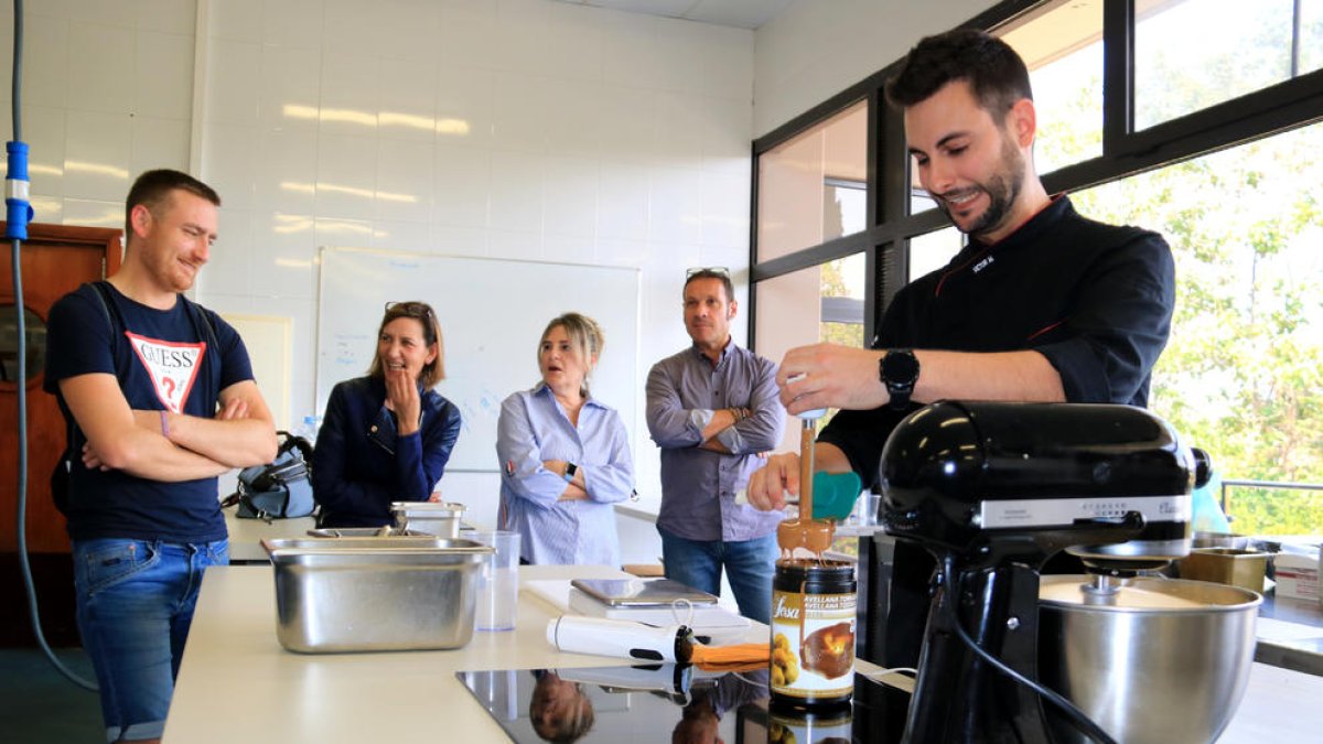 Los restauradores de la Ribera d'Ebre aprenden cómo innovar y apostar por el producto local