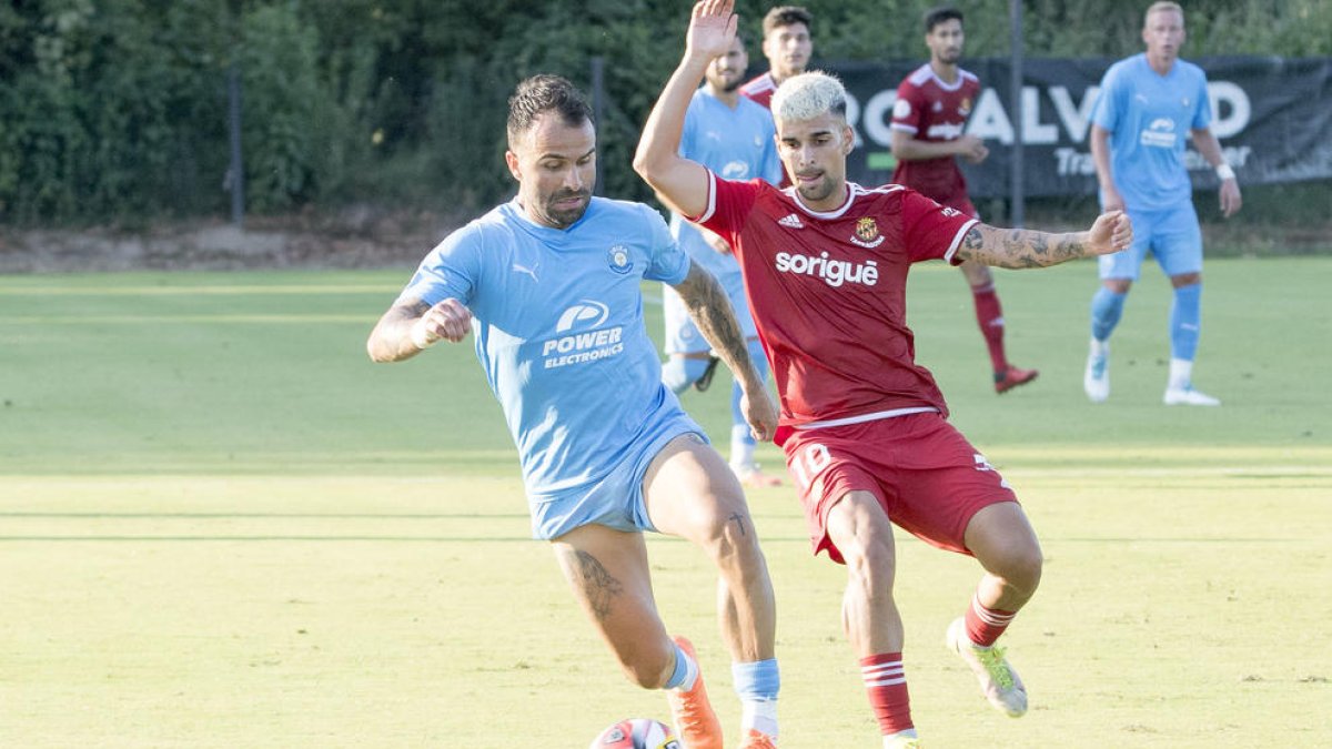 Dani Vidal encara l'última setmana de la pretemporada buscant l'onze titular