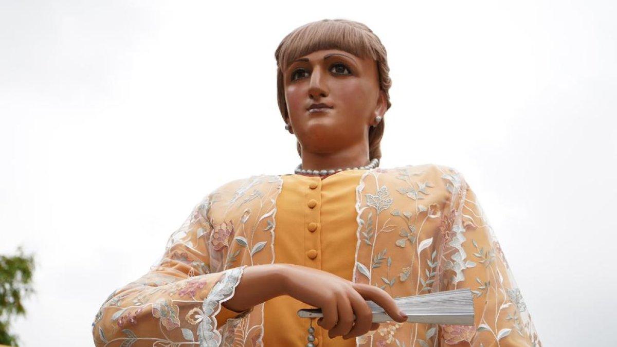 La Vitxeta Petita estrena vestido esta tarde durante el Seguici Pequeño