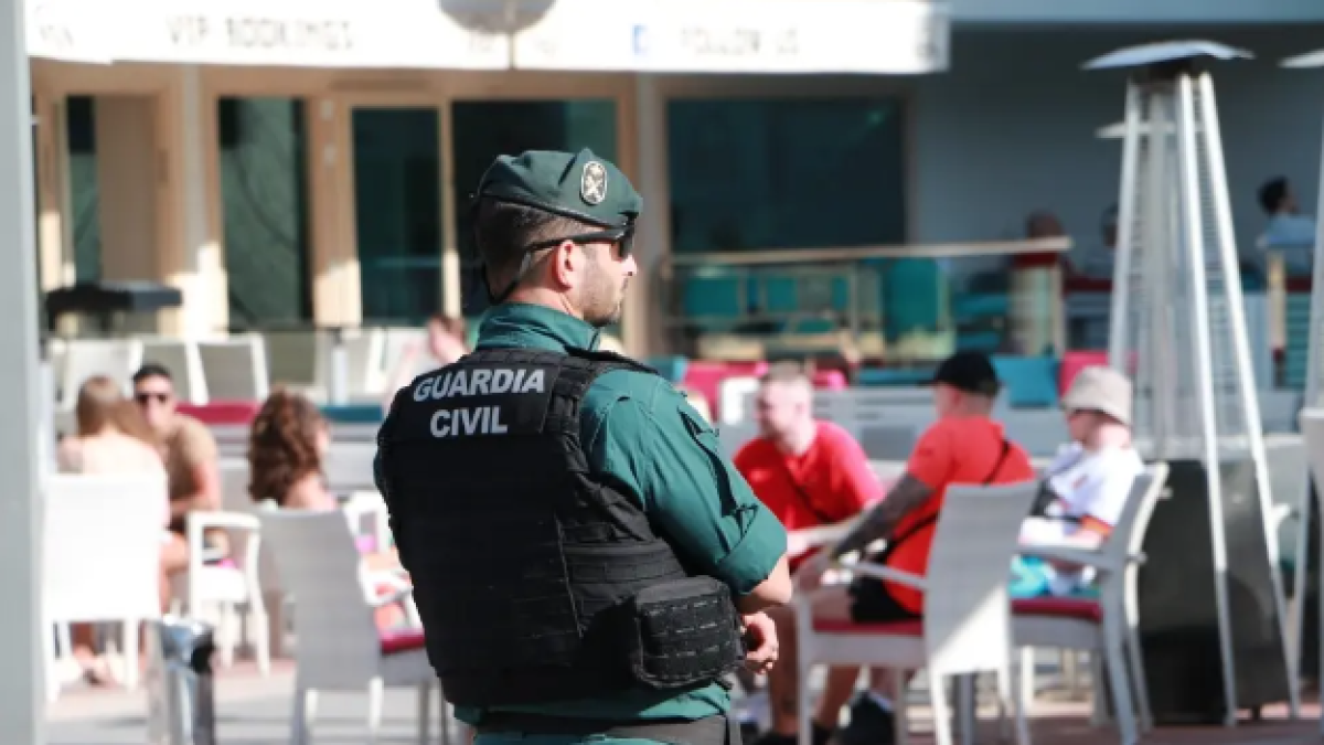 Sis turistes detinguts per violar en grup una jove britànica de 18 anys a Magaluf