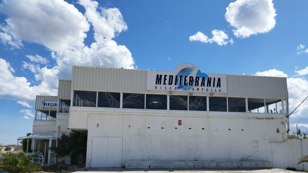 En venta una mítica discoteca de l'Ampolla