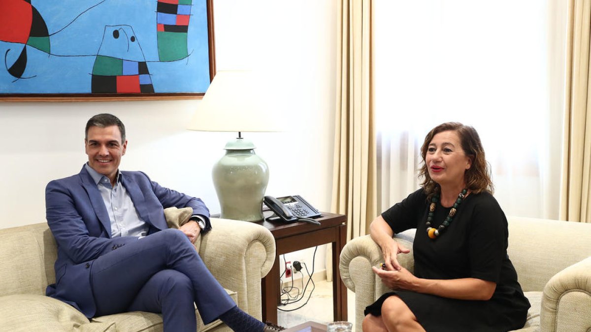 Principio de acuerdo entre JxCat y PSOE por el catalán en el Congreso