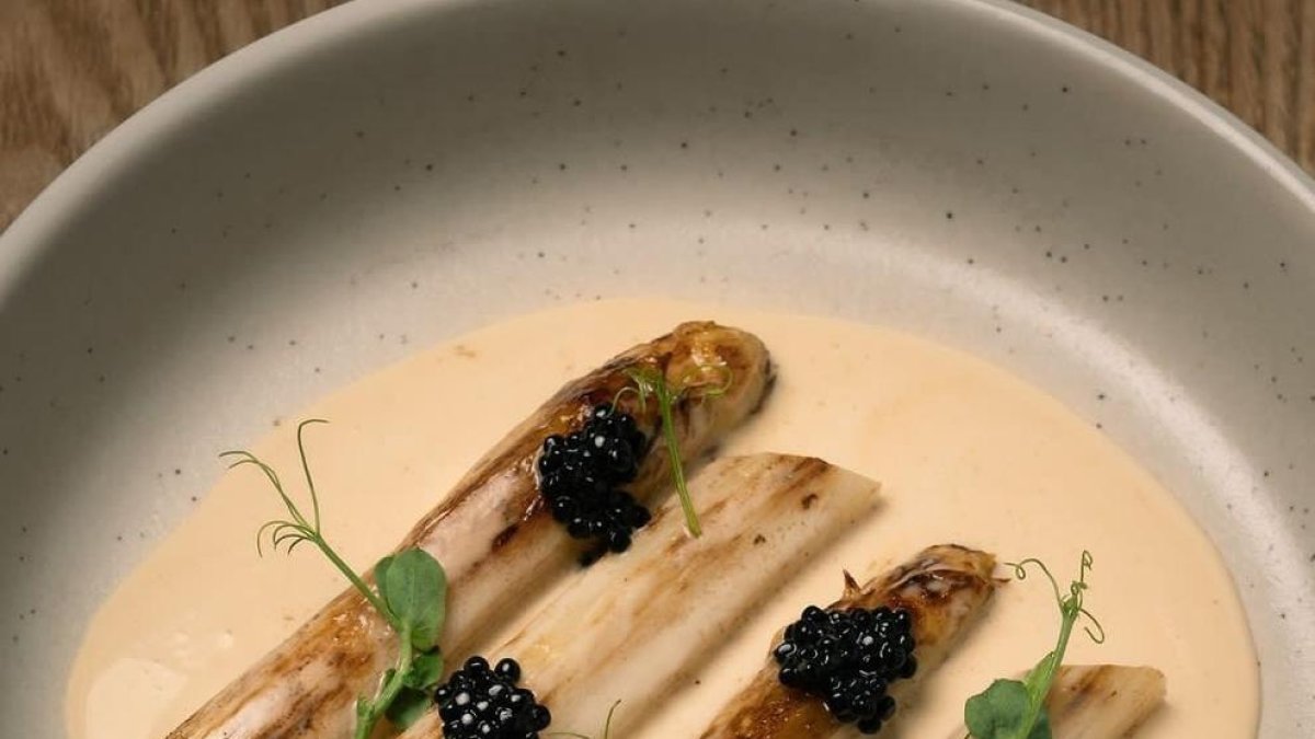 El xef Sergi Palacín del Restaurant Hiu de Cambrils guanya l'accèssit a la millor tapa sostenible