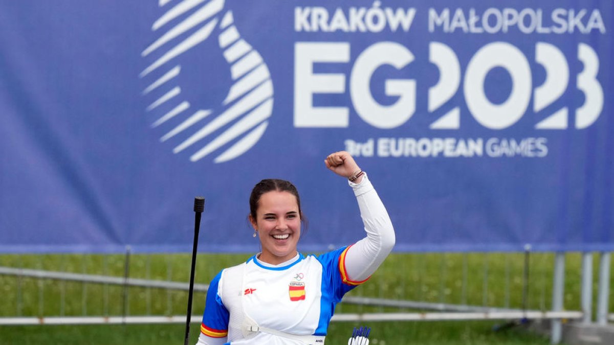 Elia Canales, medalla de plata individual a los Juegos Europeos
