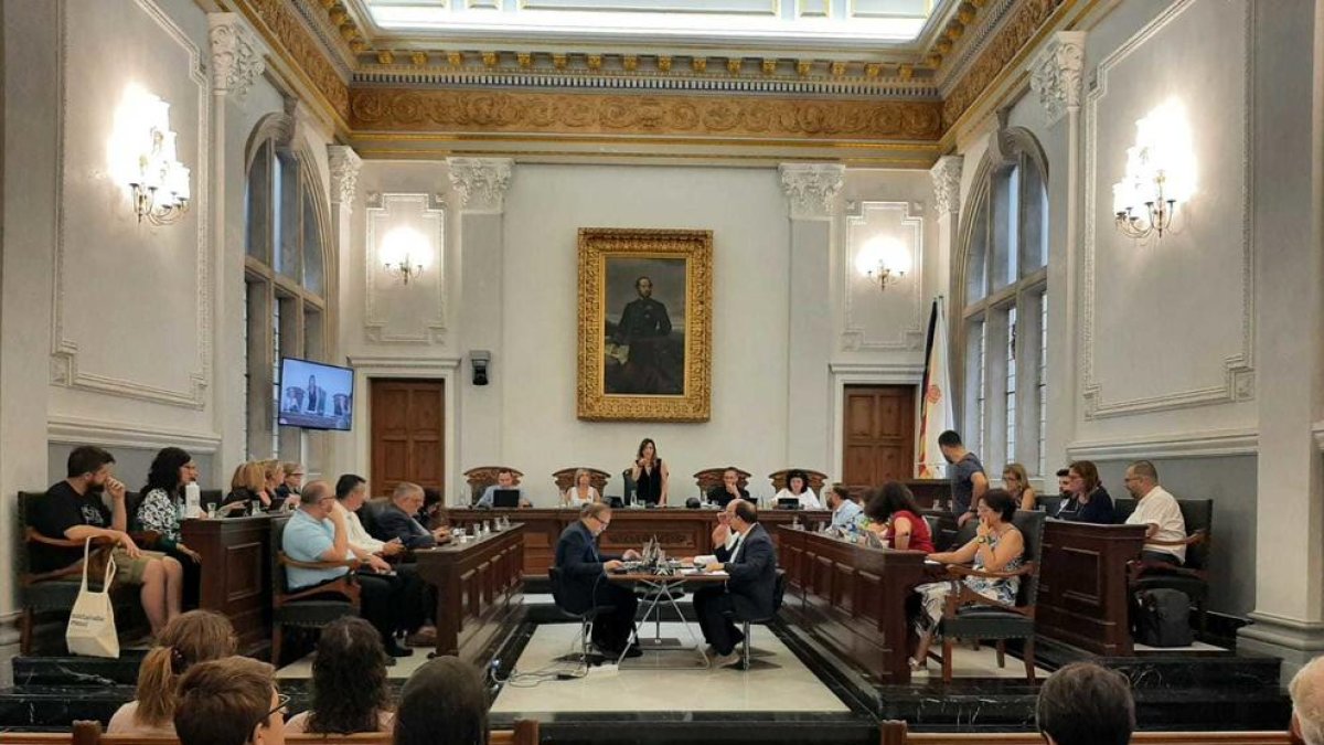 Reus concedeix una menció honorífica municipal al Ball de Cavallets