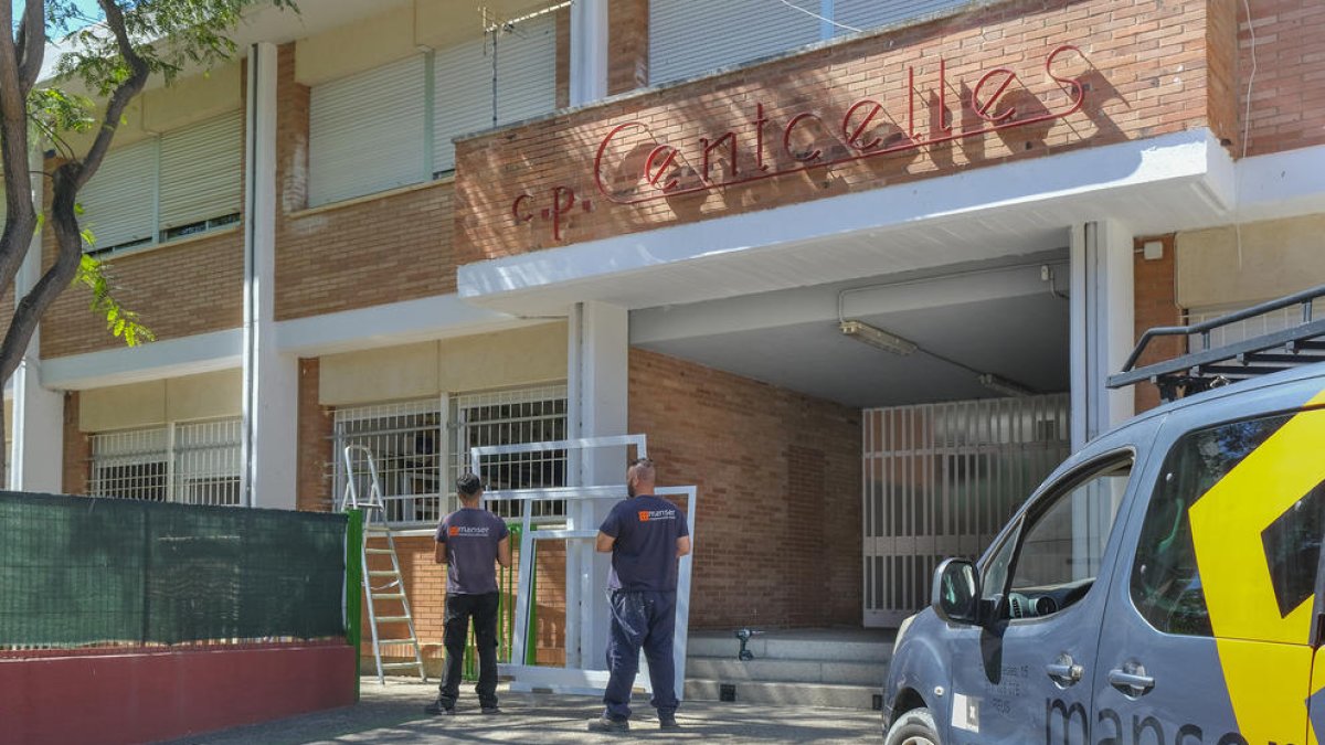 Es realitzen obres de manteniment i millora a les escoles de Constantí