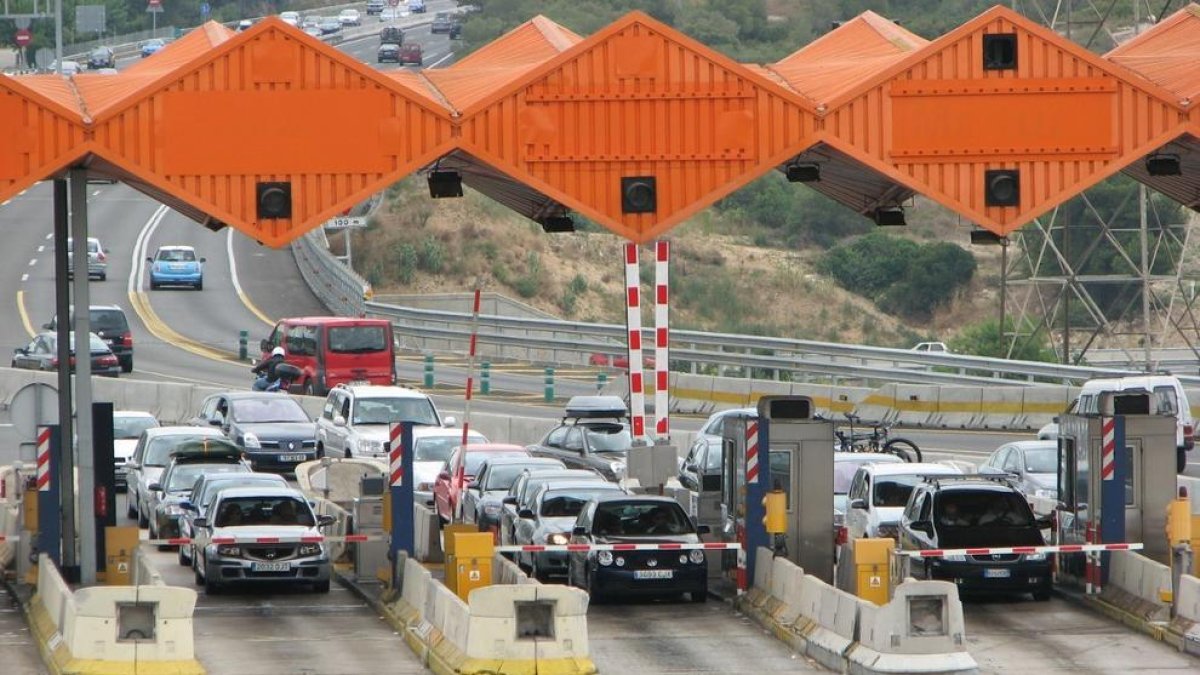 Formalitzen per 3,4 MEUR la redacció del projecte per ampliar el tercer carril de l'AP-7 a Tarragona