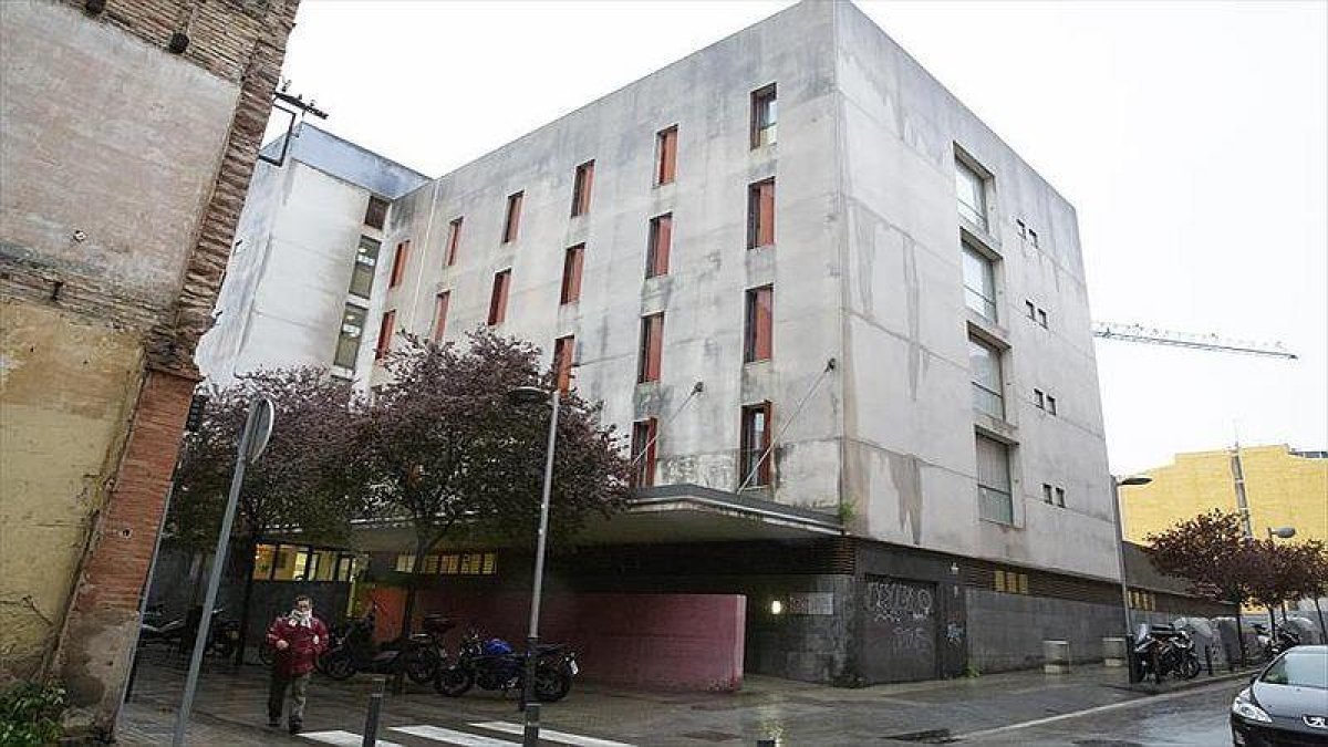 Barcelona: Denuncian que no funciona el aire acondicionado desde hace días en una residencia en plena ola de calor