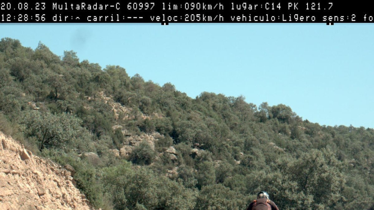 Lleida: Pillado un motorista que circulaba a 205 kilómetros por hora por la C-14