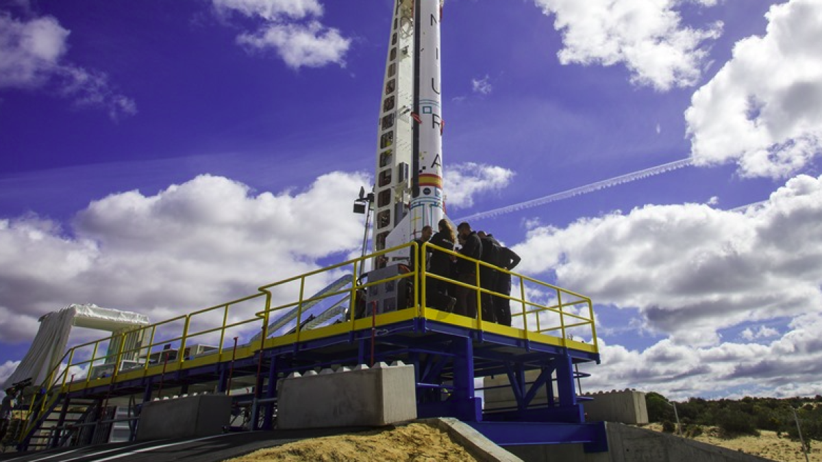 Suspenden el lanzamiento del cohete Miura 1 desde Huelva por fuertes rachas de viento