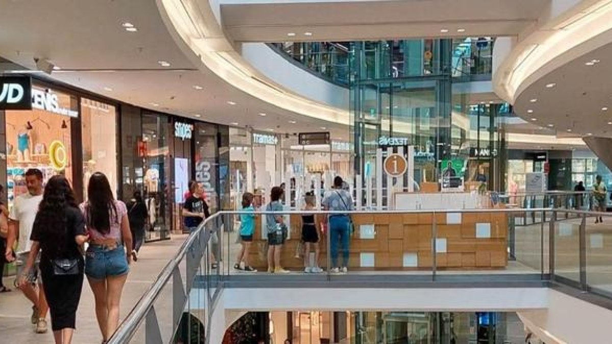 La Fira regala entrades de cinema als nens que visitin el centre comercial amb el seu avi