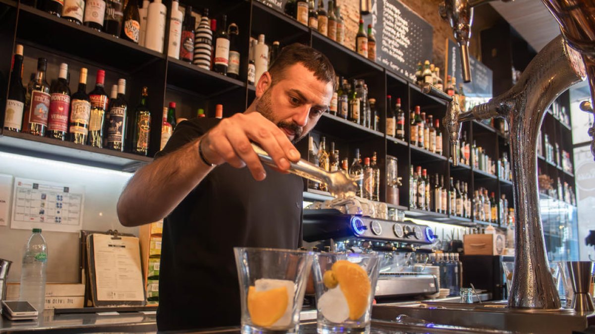 Las vermuterías constatan el auge del licor como nuevo atractivo de Reus