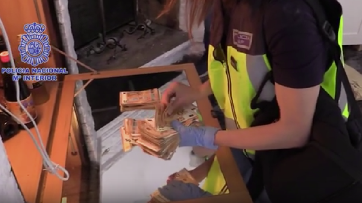 Desarticulado un grupo que vendía preservativos y medicamentos para la disfunción eréctil ilegales