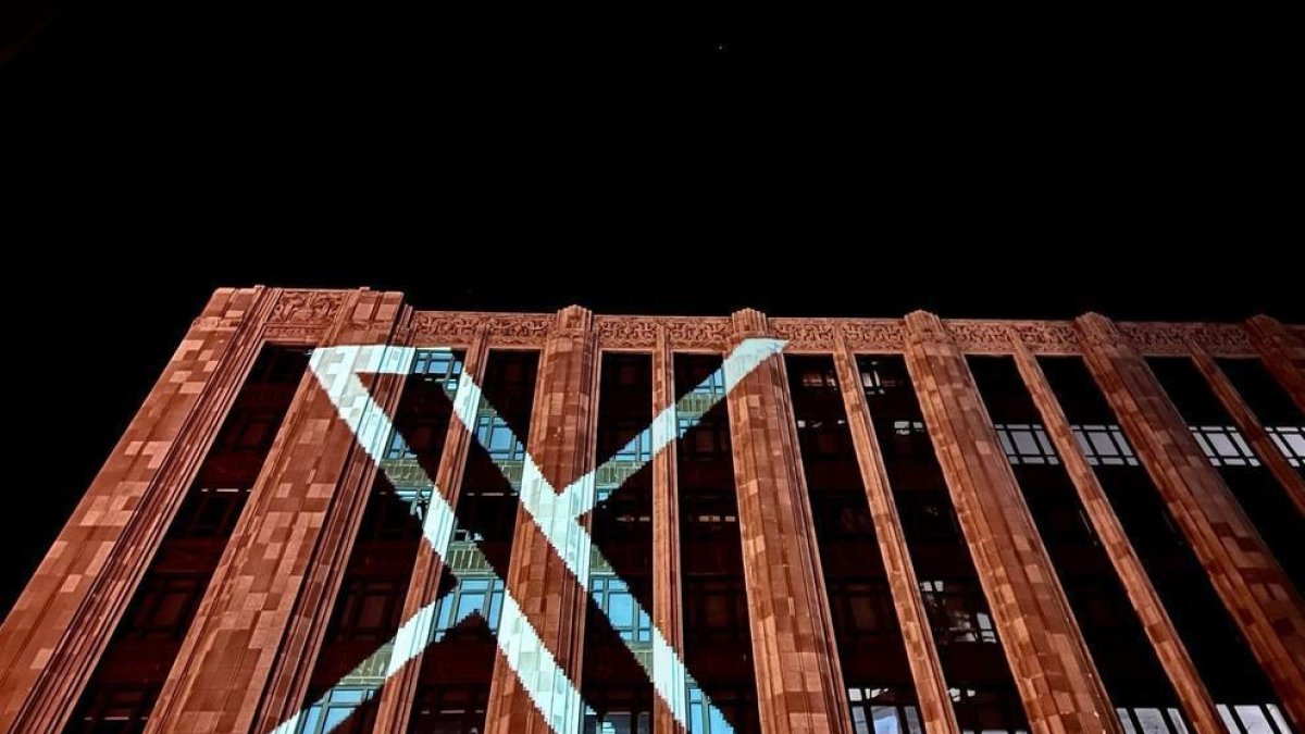 Twitter cambia definitivamente el logo del pajarito de la red por una 'X'