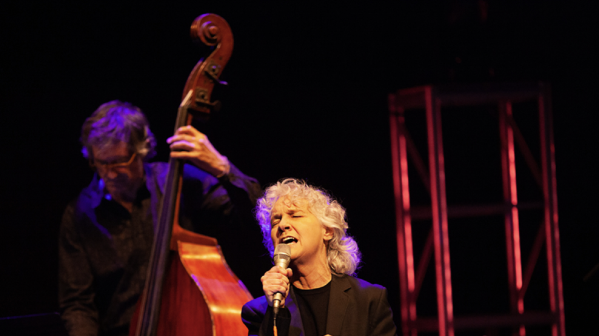 Torroja se viste de gala para recibir a Mayte Martín